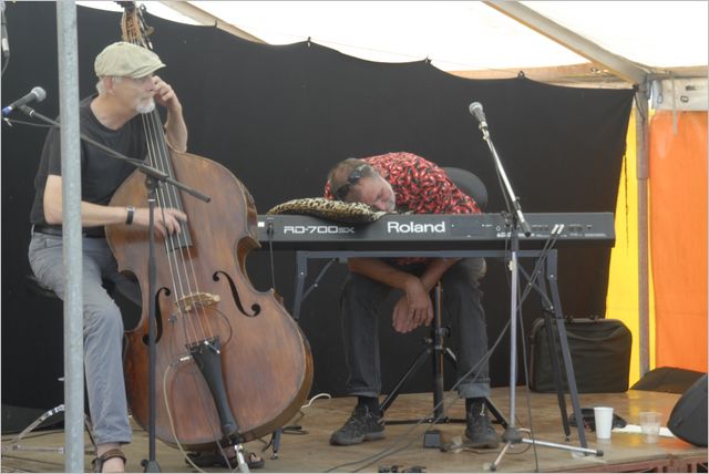 Olav Gudnason m. band.